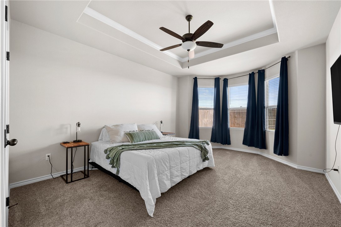 1035 Ocean Breeze St Property Photo 16