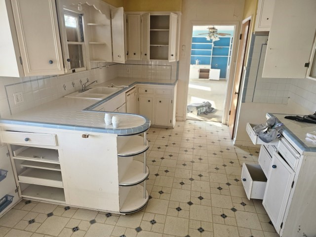 301 Chenoweth Dr Property Photo 6