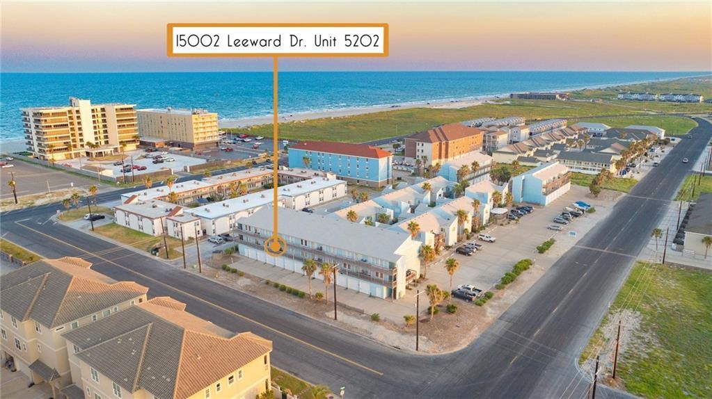 15002 Leeward Dr 5202 Property Photo 2