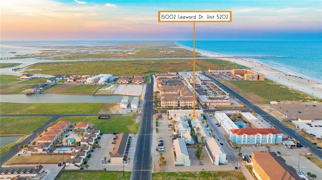 15002 Leeward Dr 5202 Property Photo 29