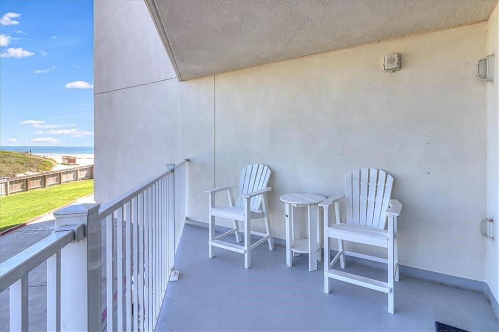 800 Sandcastle Dr 106 Property Photo 24