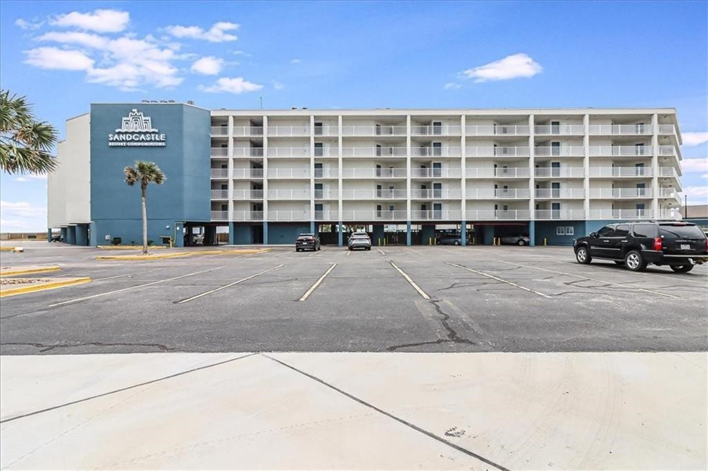 800 Sandcastle Dr 106 Property Photo 37