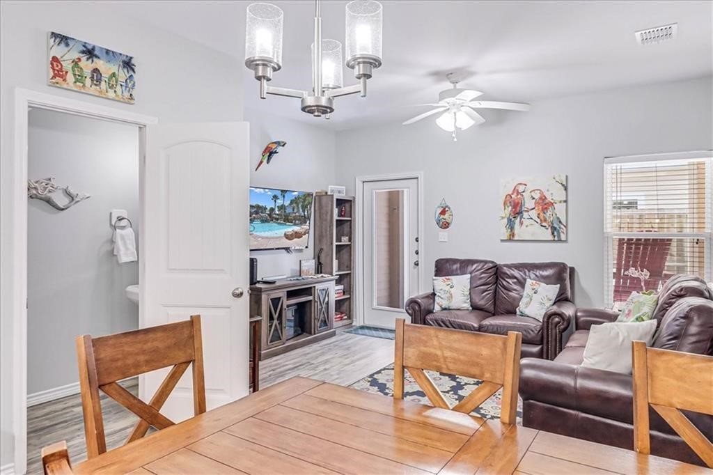 1813 S 11th St 202 Property Photo 12