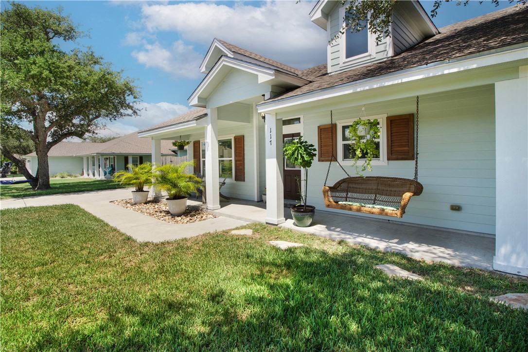 117 N Santa Clara Dr Property Photo 6