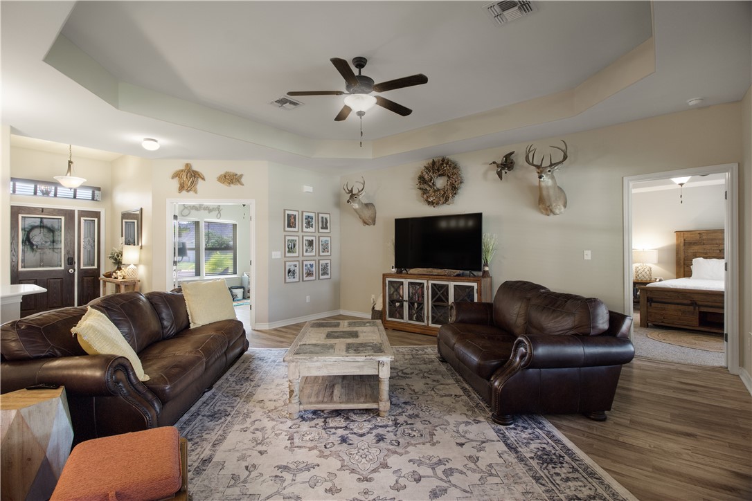 117 N Santa Clara Dr Property Photo 15