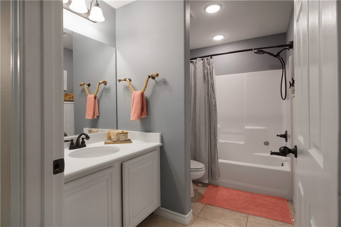 117 N Santa Clara Dr Property Photo 20