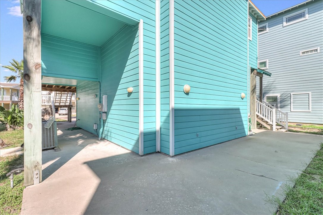684 Anchor Dr Property Photo 27