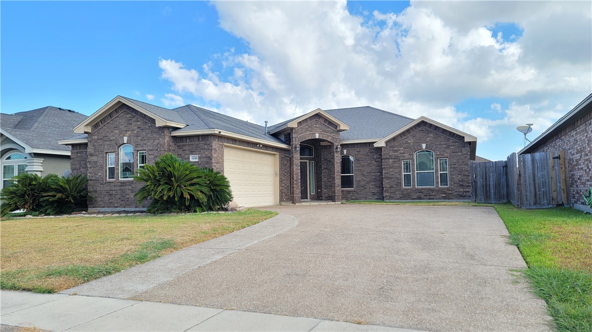 6846 Sir Moses Pl Property Photo 1