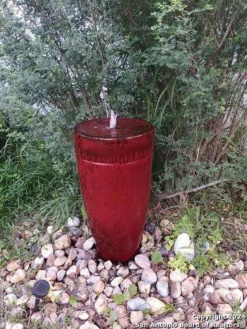 718 N Live Oak St Property Photo 20