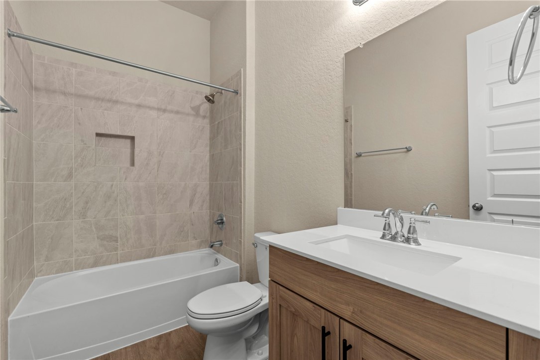 6533 Crockett Property Photo 28