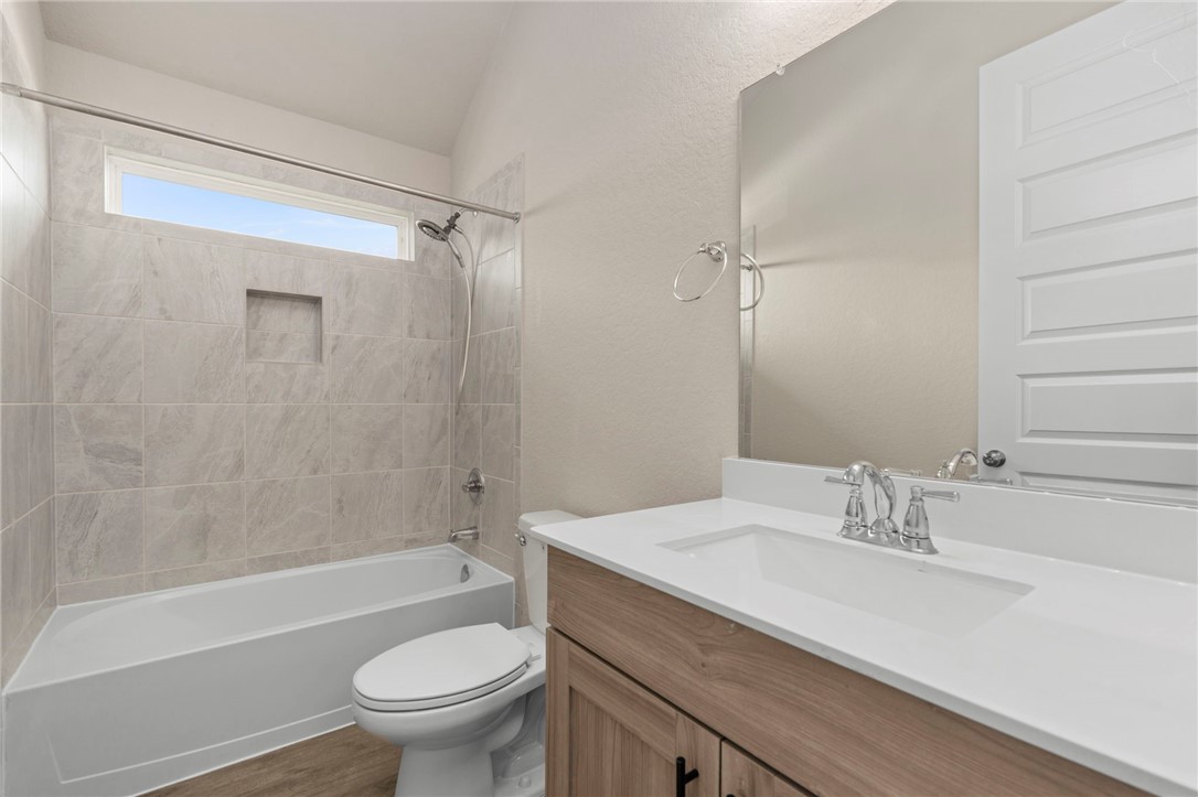 6533 Crockett Property Photo 29