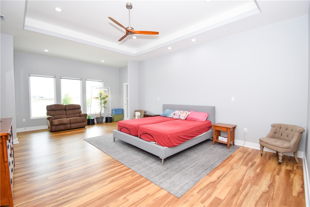 729 Battle Creek Dr Property Photo 16