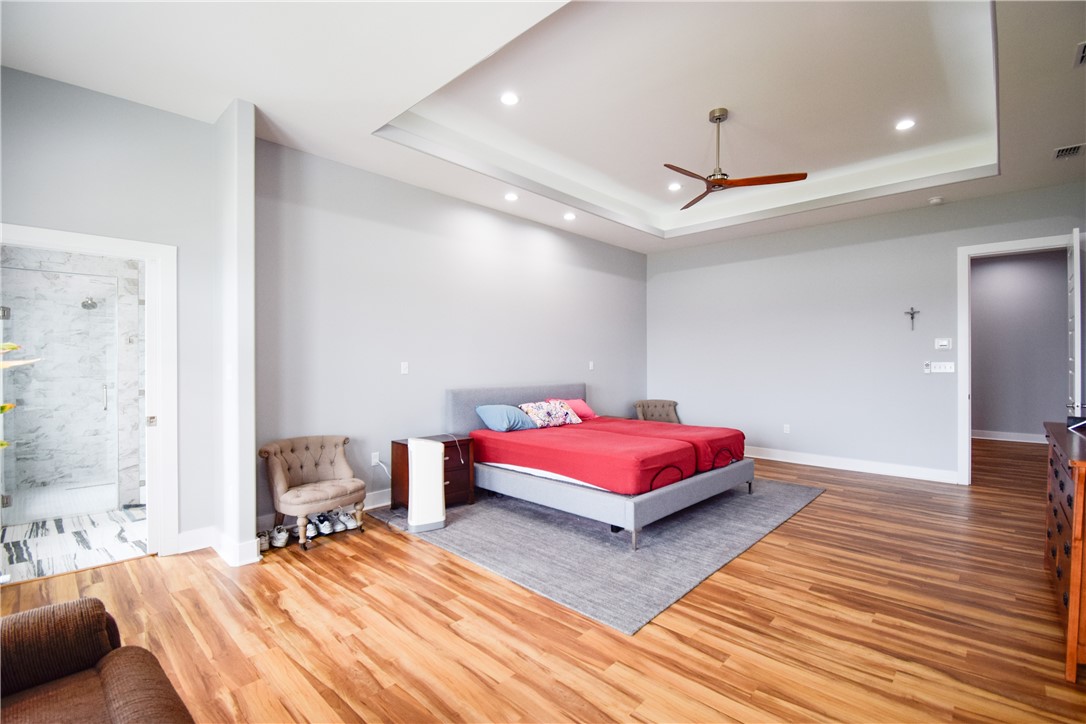 729 Battle Creek Dr Property Photo 17