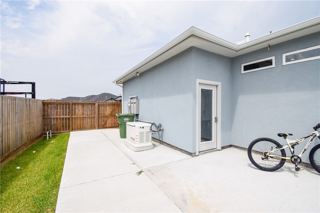 729 Battle Creek Dr Property Photo 30