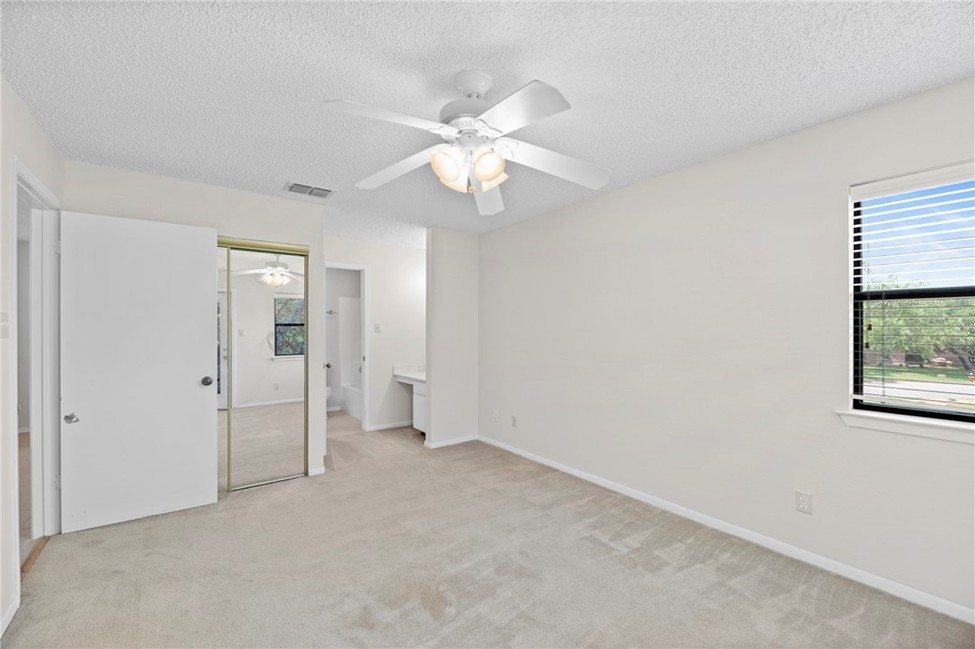 209 Forest 211 Property Photo 16