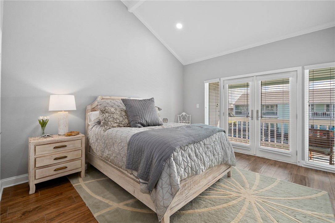 911 Sandollar St Property Photo 15