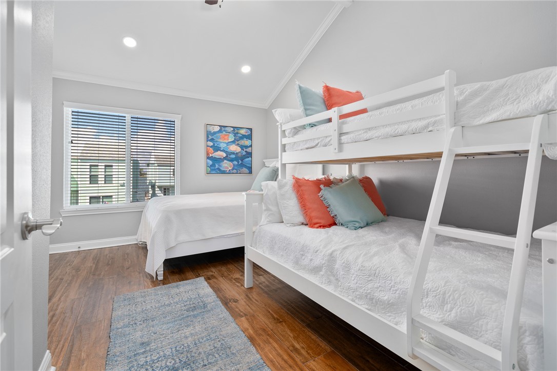 911 Sandollar St Property Photo 19