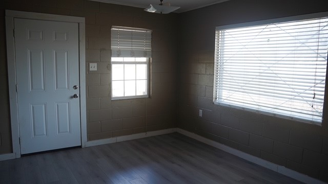 401 E Linar St Property Photo 2