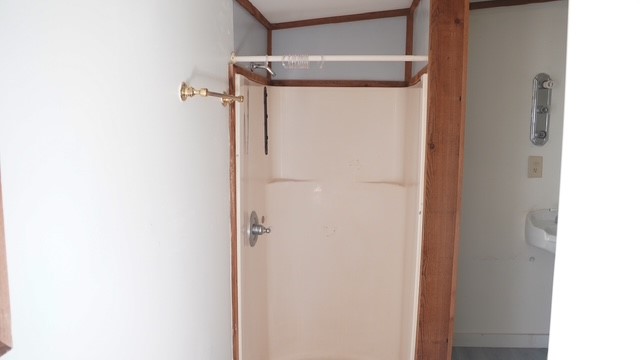 401 E Linar St Property Photo 17
