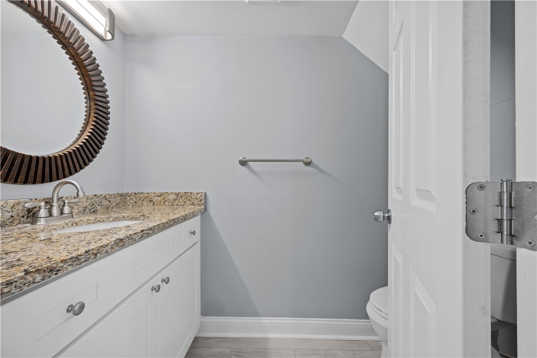 209 Forest Hills 121 Property Photo 10