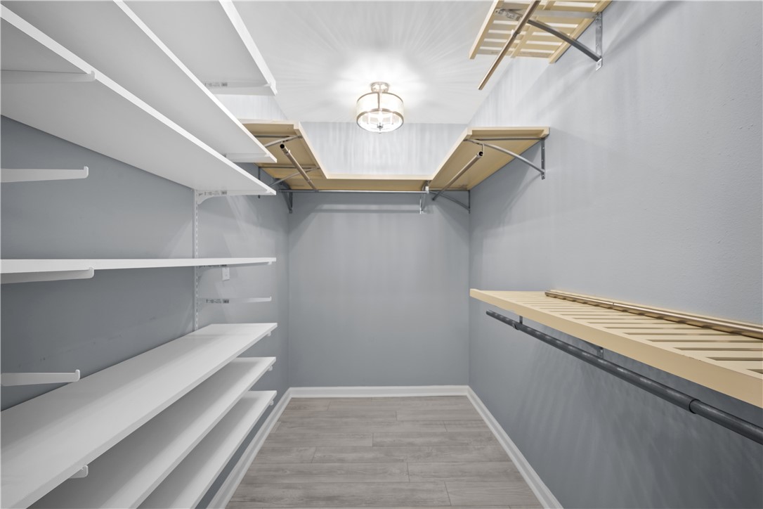 209 Forest Hills 121 Property Photo 14