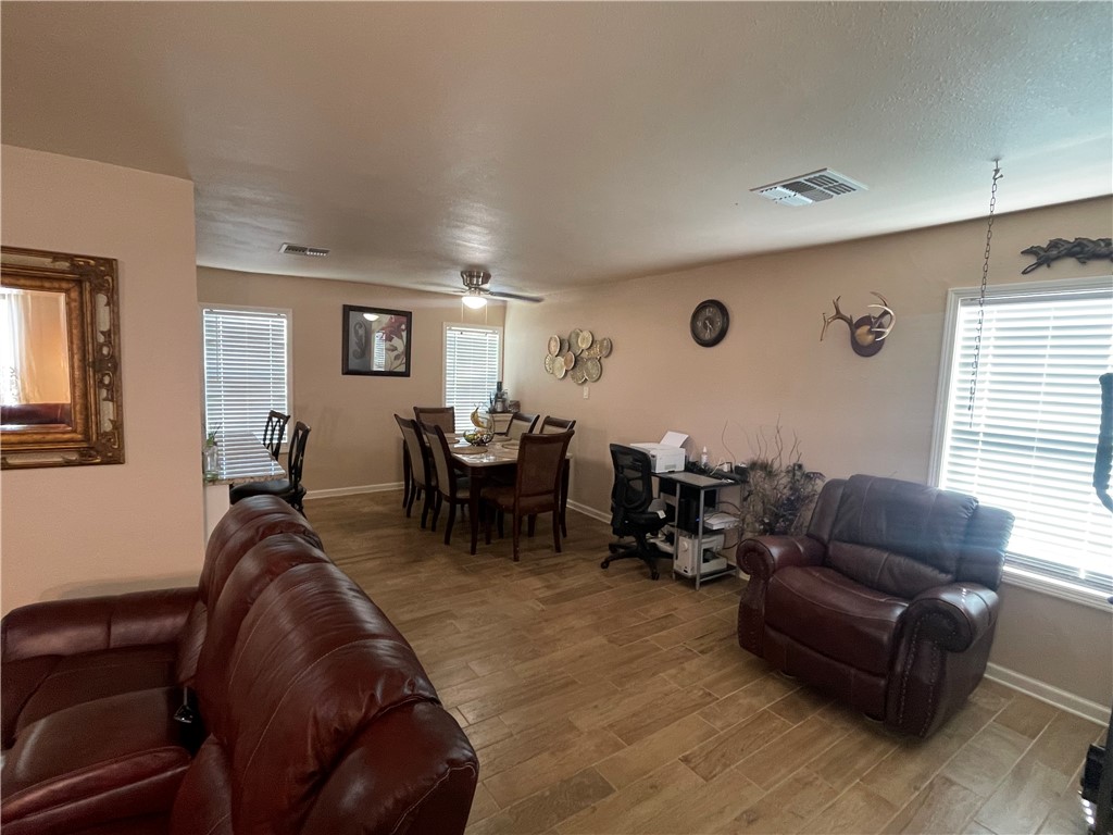 3457 Southland Dr Property Photo 4