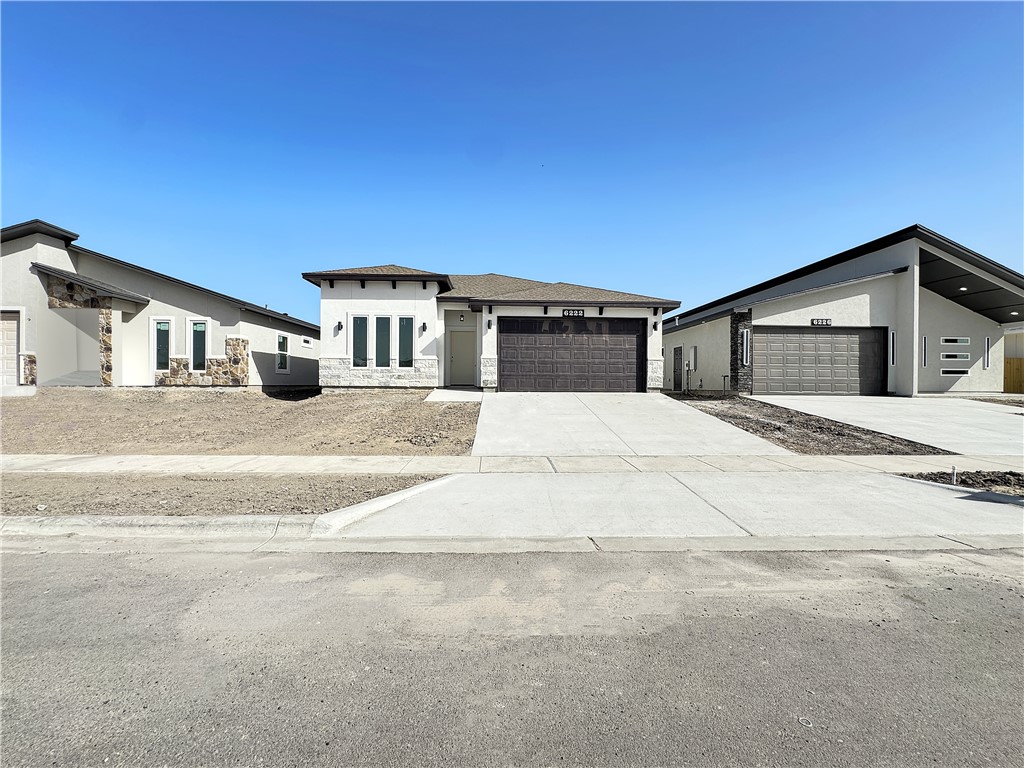 6222 Sadie St Property Photo 2