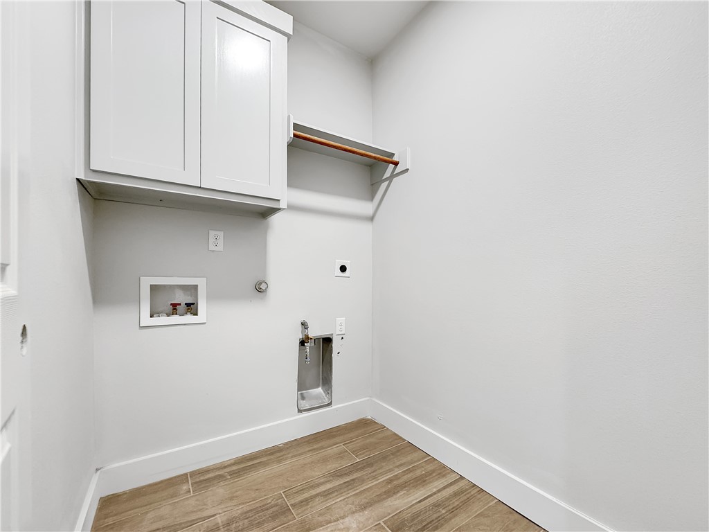 6222 Sadie St Property Photo 21