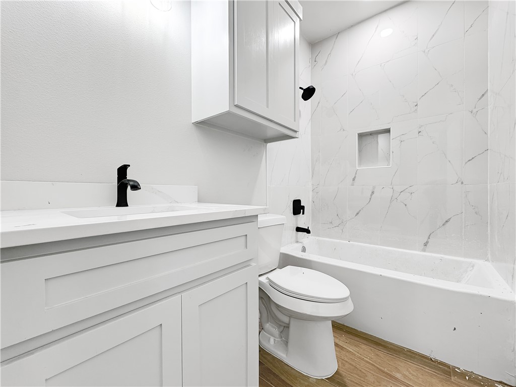 6222 Sadie St Property Photo 22