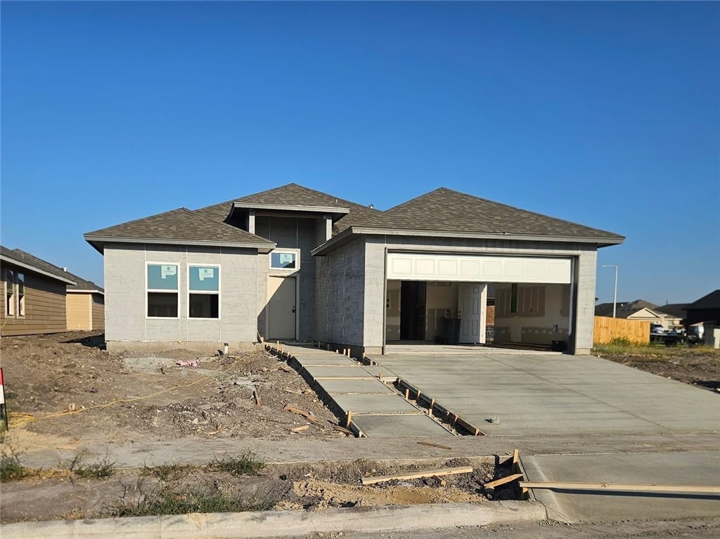 6205 Sadie St Property Photo 3