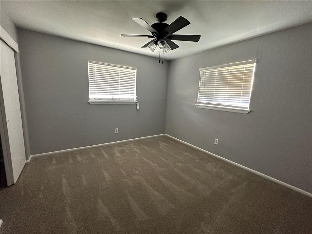 2112 Memorial Pkwy Property Photo 7