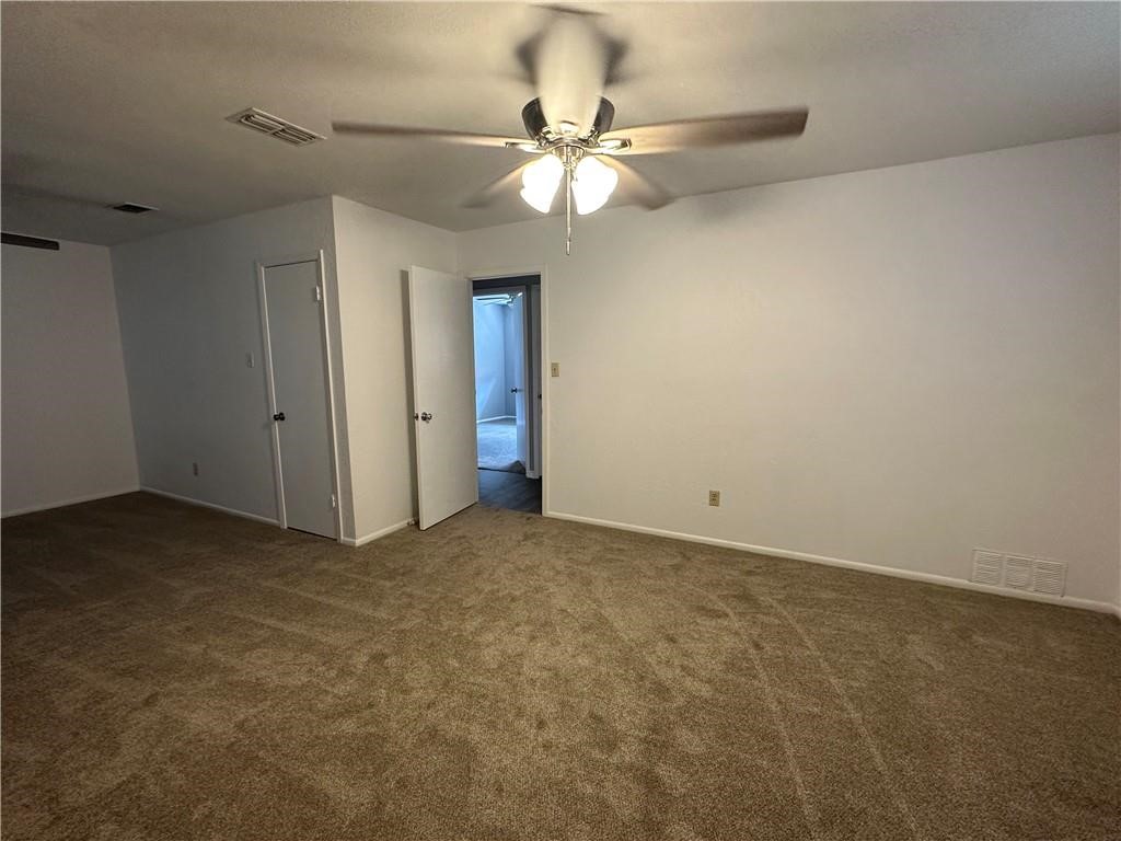 2112 Memorial Pkwy Property Photo 14