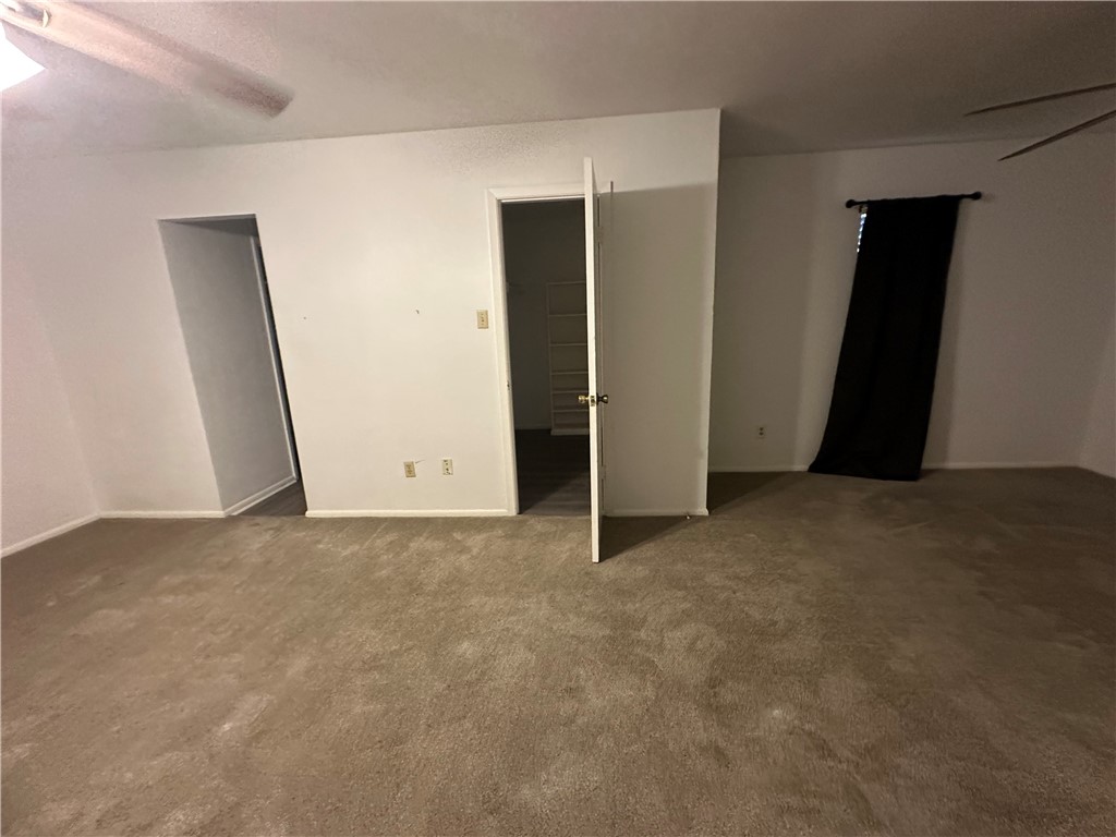 2112 Memorial Pkwy Property Photo 15