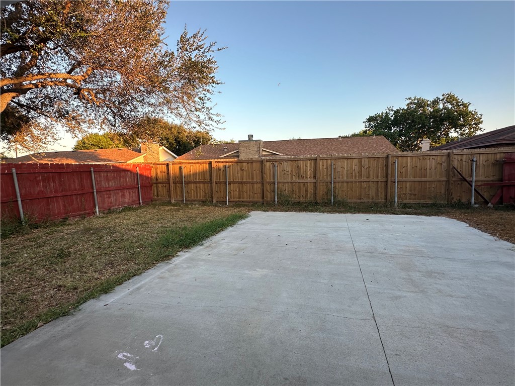 2112 Memorial Pkwy Property Photo 21