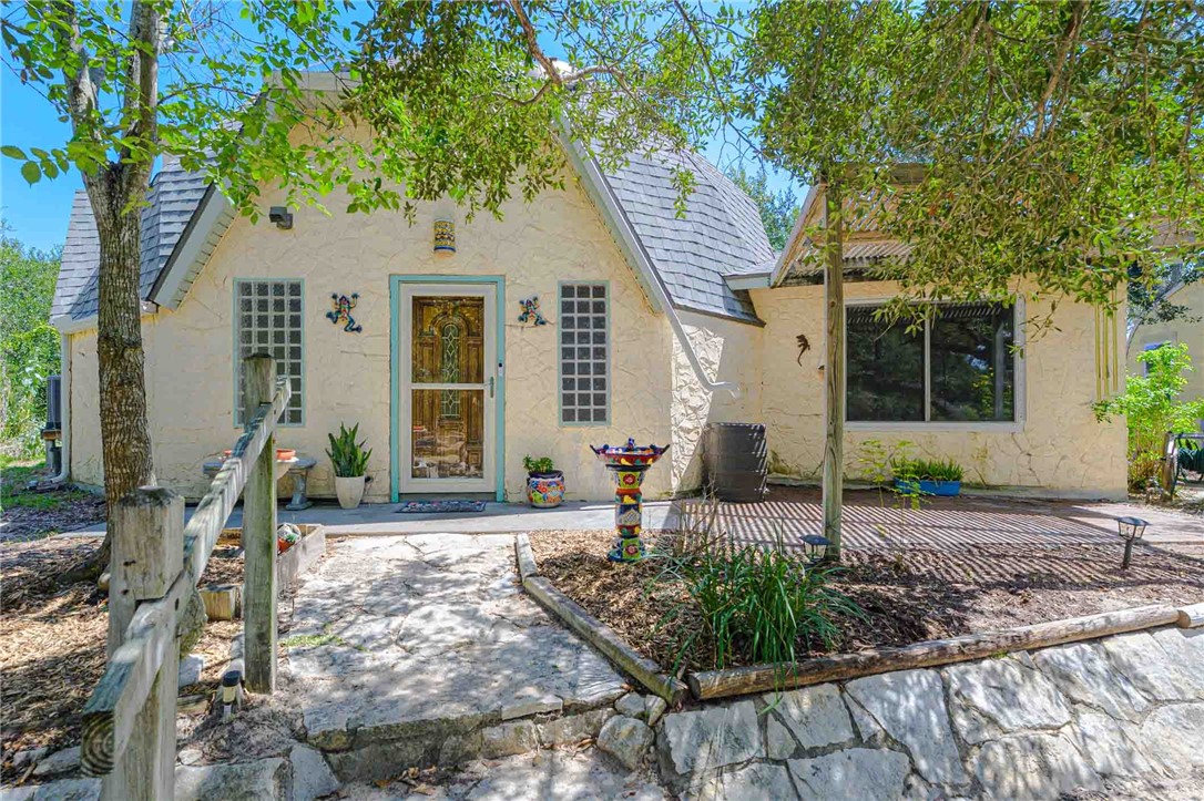 158 Dustin Lane Property Photo 1