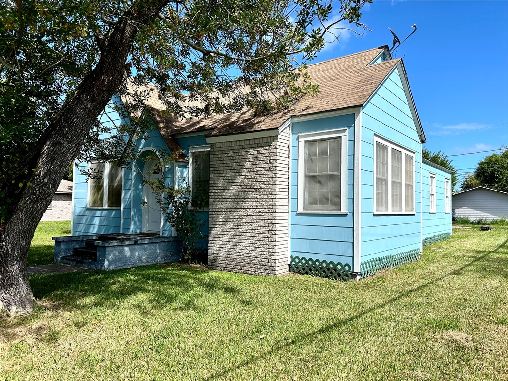 2764 Houston Ave Property Photo 2