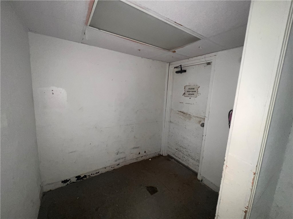 1321 Morgan Ave Property Photo 16