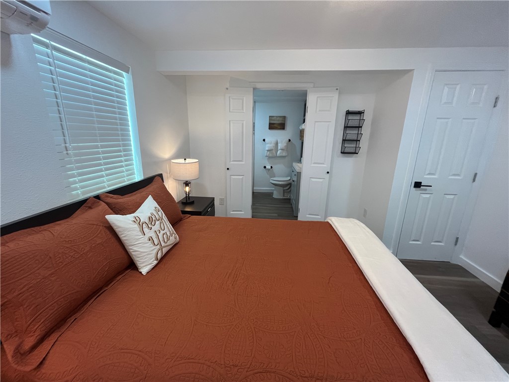 1117 Ocean Dr C Property Photo 11