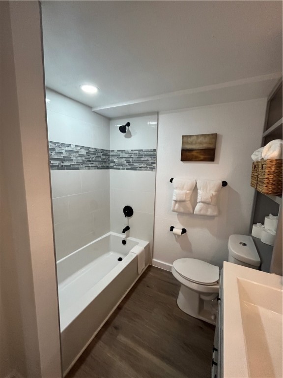 1117 Ocean Dr C Property Photo 14