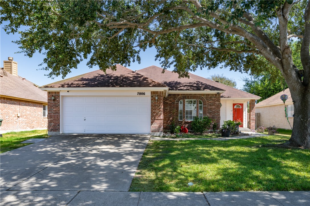 7806 Jim Wells Dr Property Photo 1