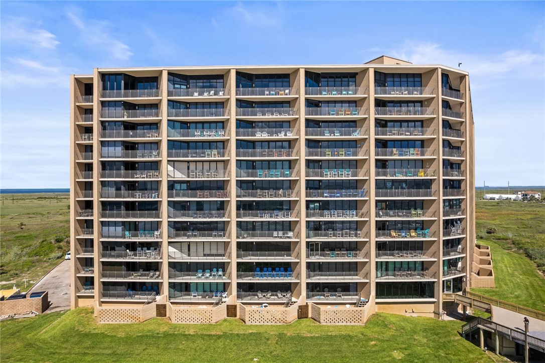 6649 Seacomber Dr 107 Property Photo 3