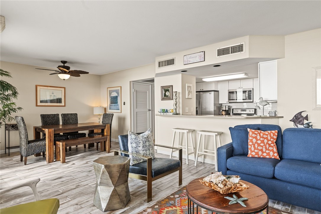 6649 Seacomber Dr 107 Property Photo 6