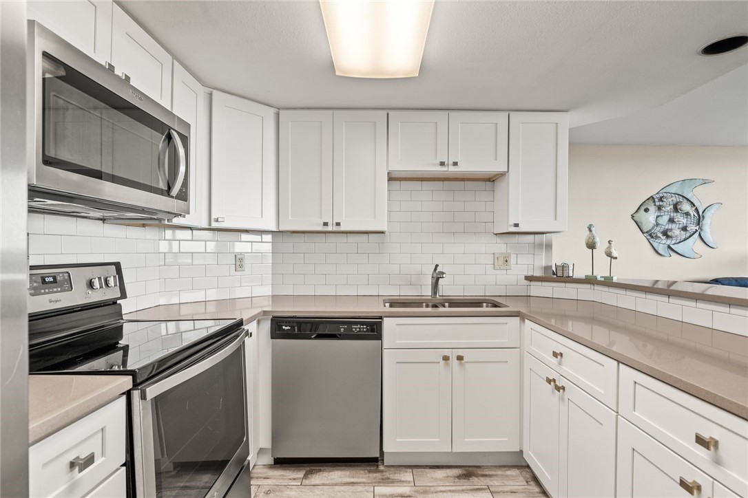 6649 Seacomber Dr 107 Property Photo 12