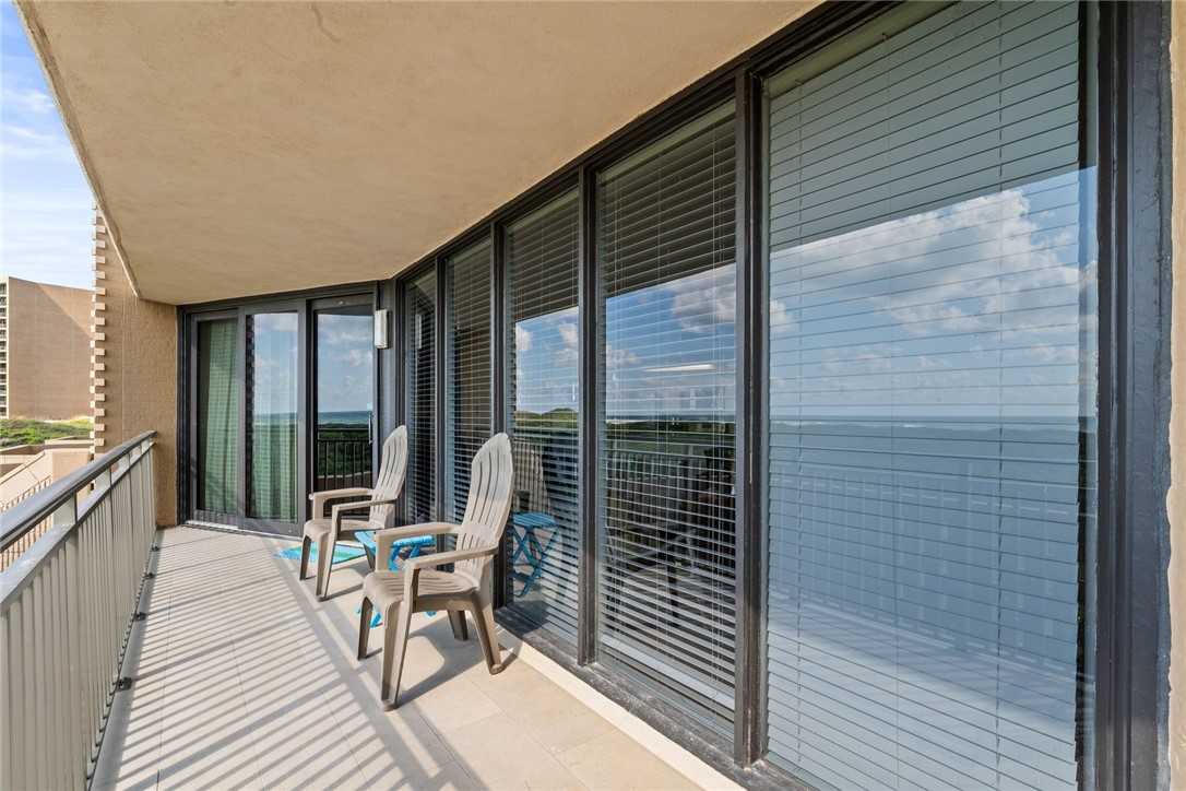 6649 Seacomber Dr 107 Property Photo 16