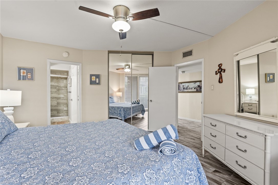 6649 Seacomber Dr 107 Property Photo 18