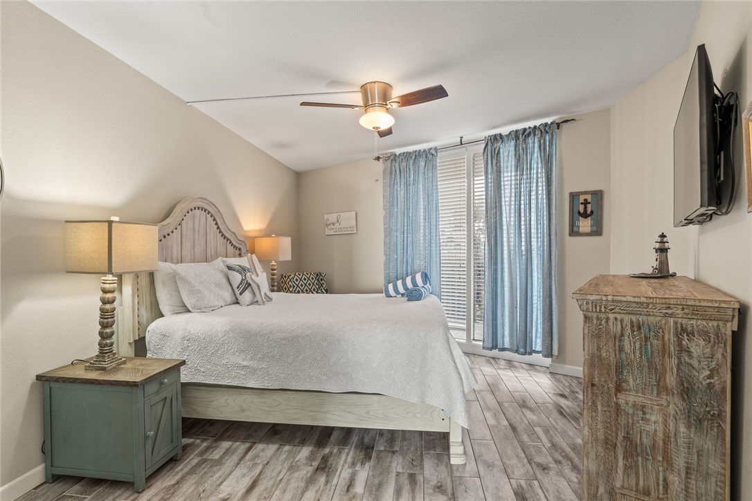 6649 Seacomber Dr 107 Property Photo 20