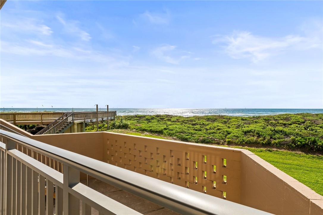 6649 Seacomber Dr 107 Property Photo 23