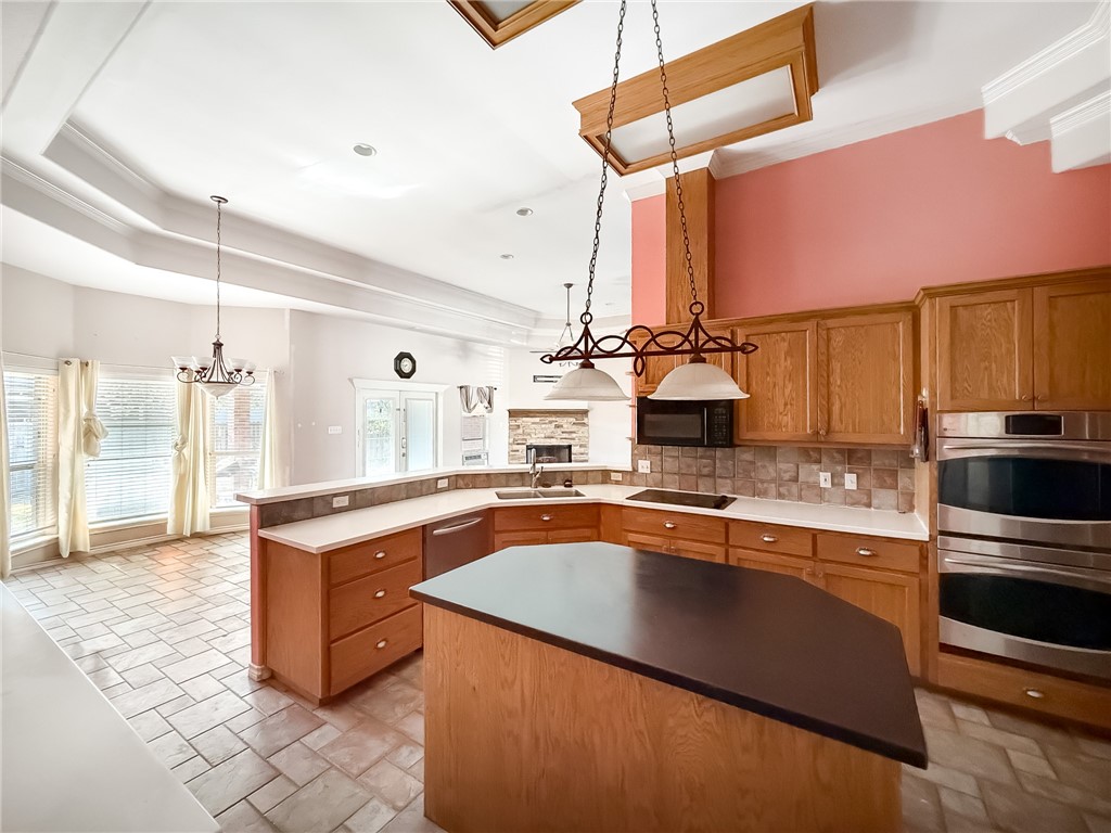 4201 Lake Apache Dr Property Photo 11