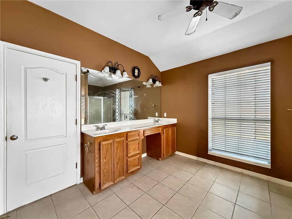 4201 Lake Apache Dr Property Photo 21