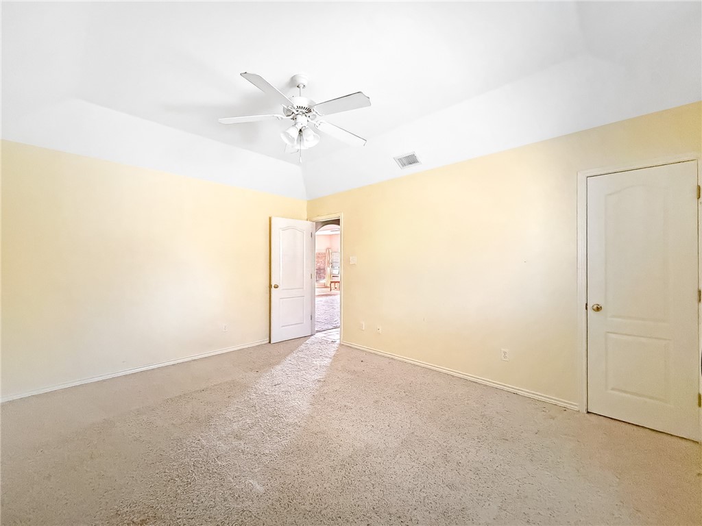 4201 Lake Apache Dr Property Photo 28